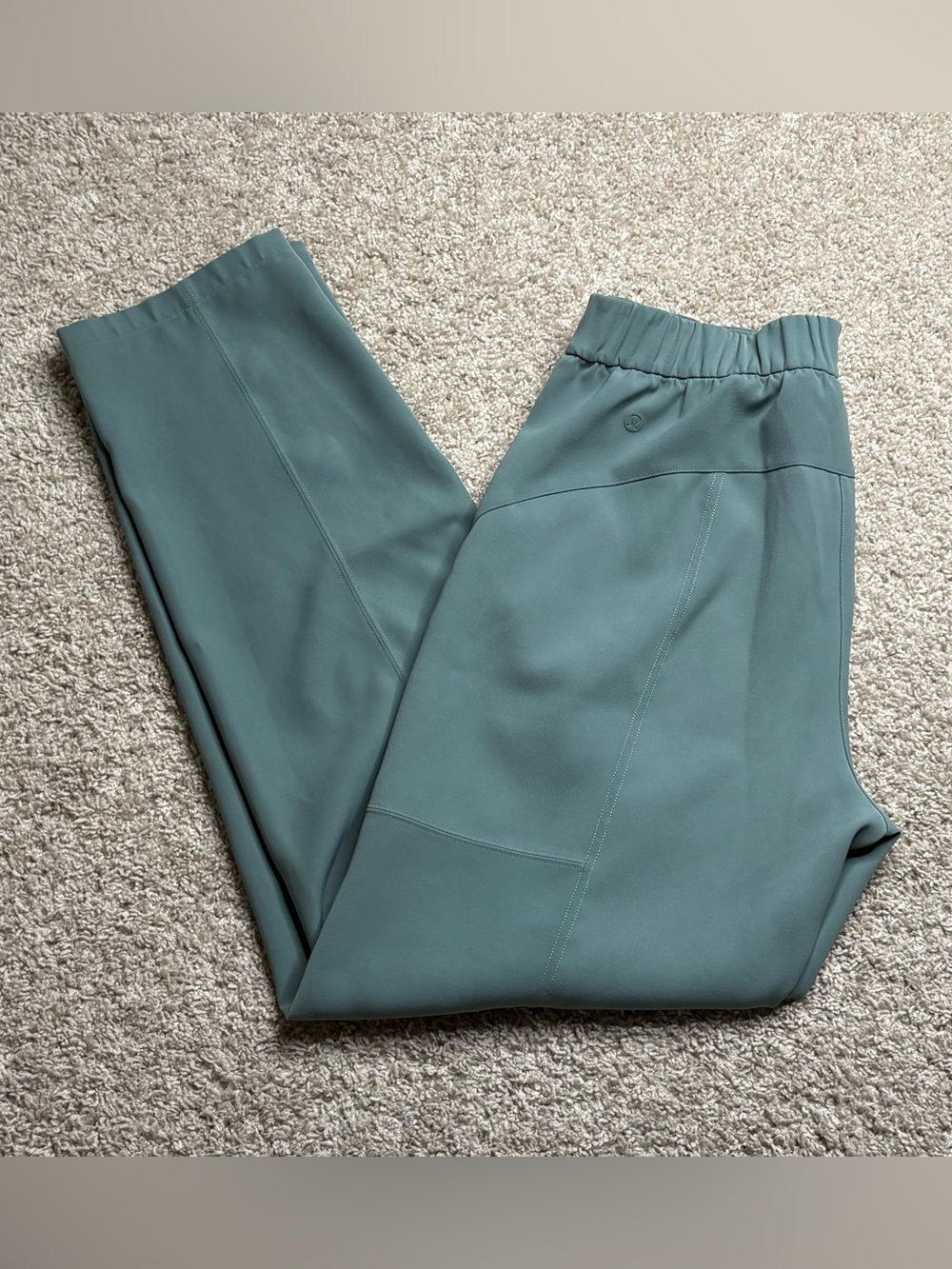 Lululemon Dynamic Days Pant *Travel Woven